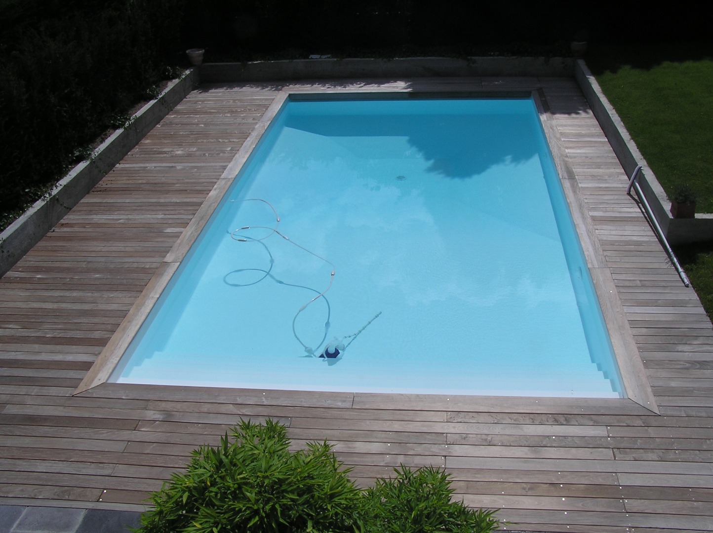 Environnement autour de la piscine